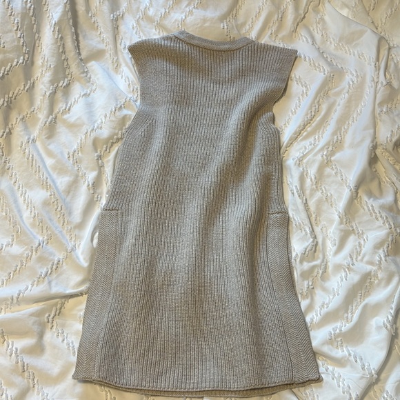 Wilfred grey Italian wool sleeveless top - Picture 4 of 4